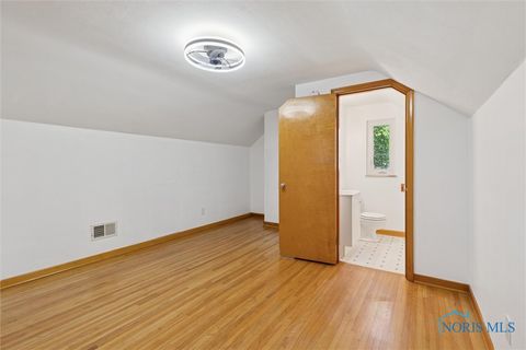 Tiny photo for 1848 Brierheath Avenue, Toledo, OH 43614 (MLS # 6136797)