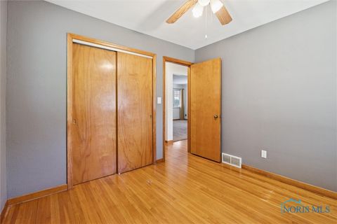 Tiny photo for 1848 Brierheath Avenue, Toledo, OH 43614 (MLS # 6136797)