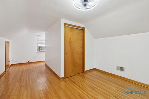 Tiny photo for 1848 Brierheath Avenue, Toledo, OH 43614 (MLS # 6136797)
