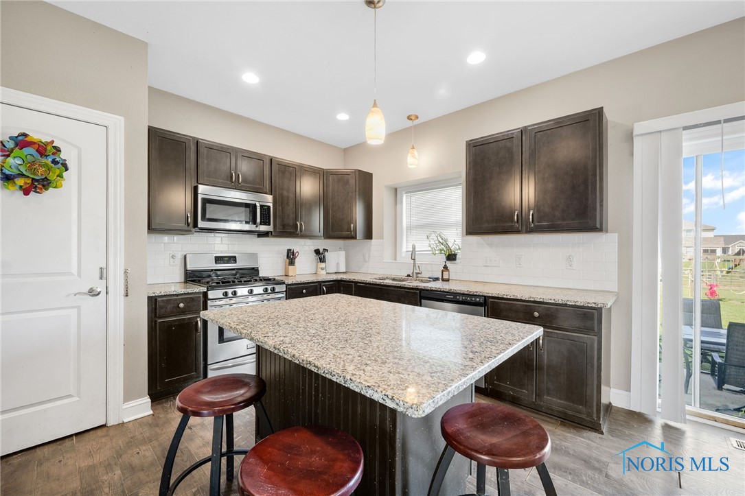1718 Spring Forest Drive, Oregon, Ohio image 18
