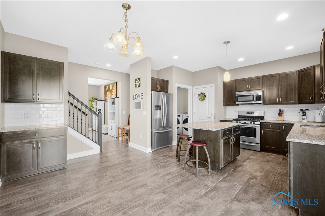 1718 Spring Forest Drive, Oregon, Ohio image 17