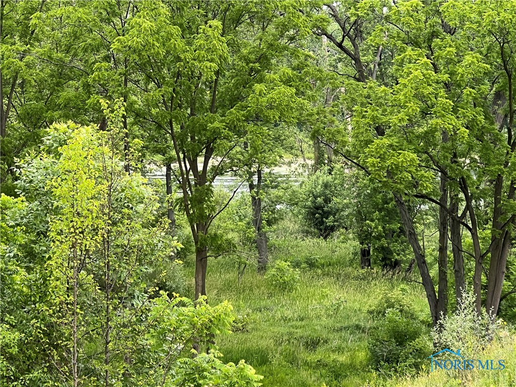 3257 Riverwood Court