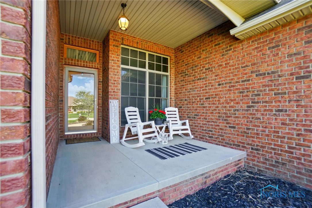 8395 Ash Ridge Lane, Findlay, Ohio image 4