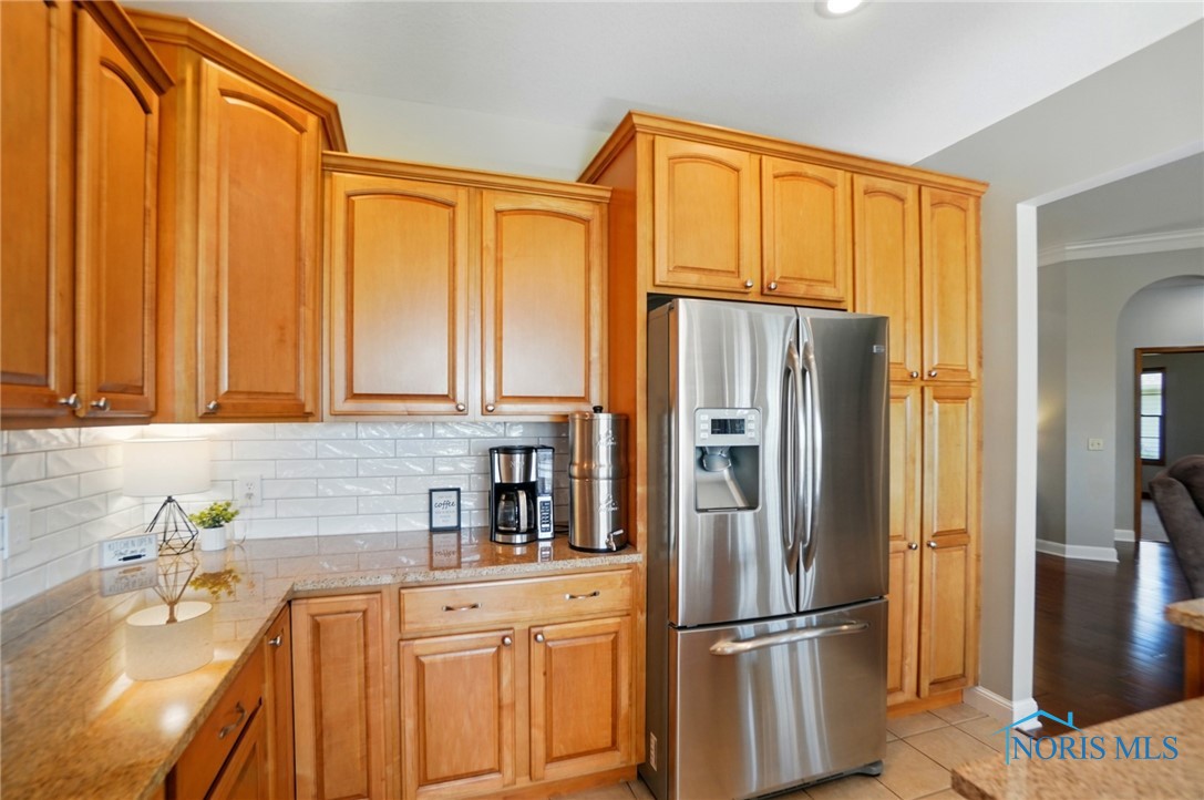 8395 Ash Ridge Lane, Findlay, Ohio image 12