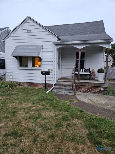 Photo of 3118 Muirfield Avenue, Toledo, OH 43614 (MLS # 6136263)