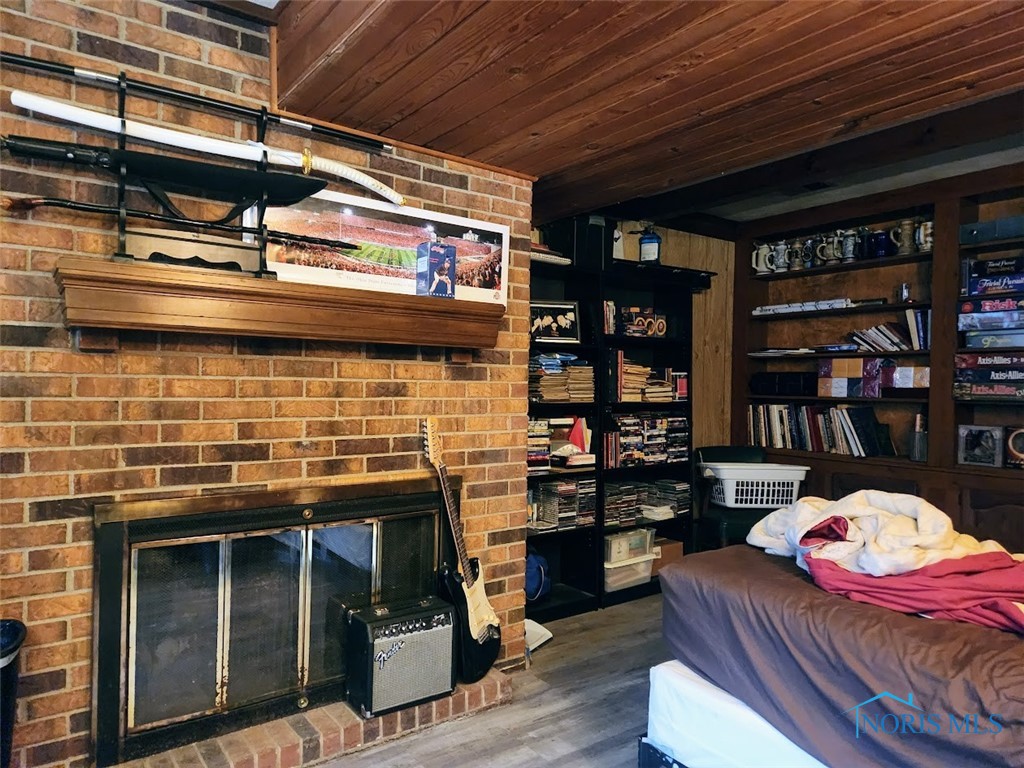 4405 Oldenburg Drive, Toledo, Ohio image 13