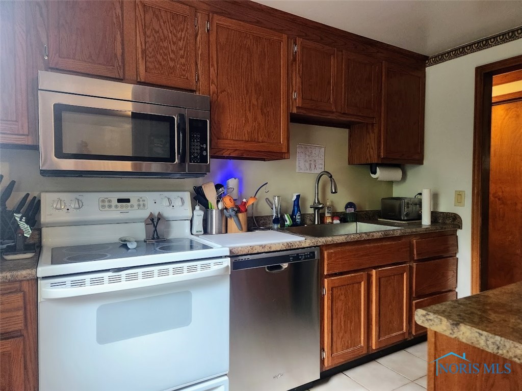 4405 Oldenburg Drive, Toledo, Ohio image 7