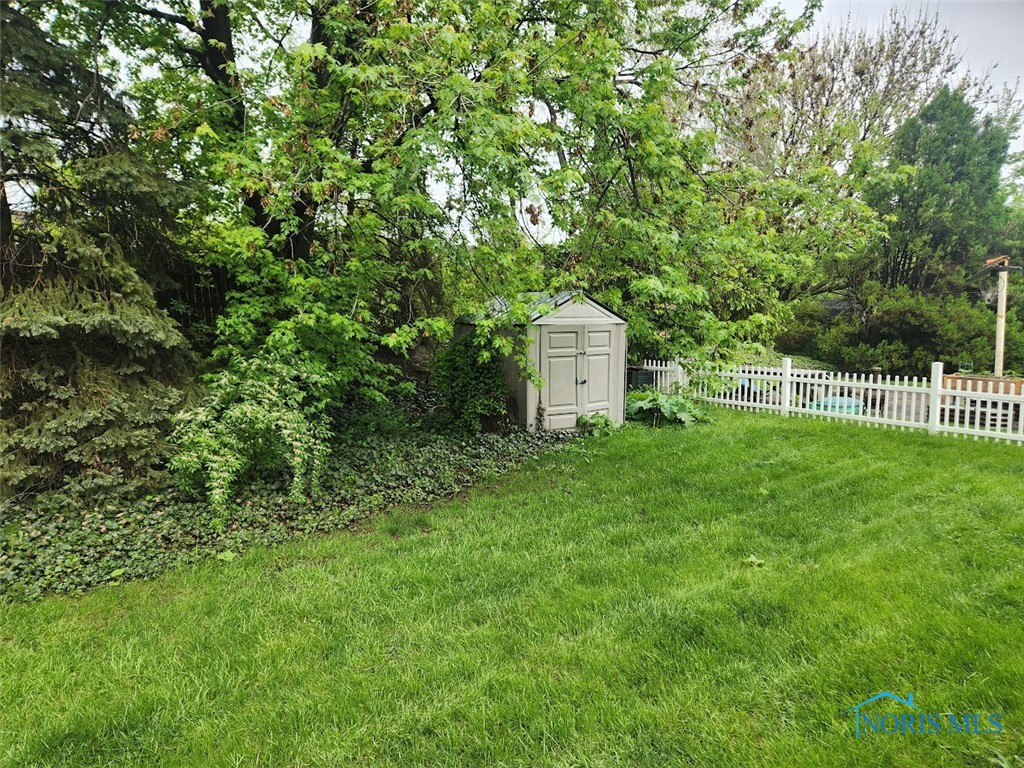 4405 Oldenburg Drive, Toledo, Ohio image 15