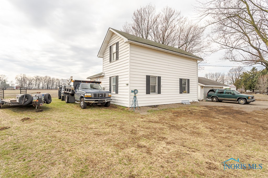 331 County Road 9b Road, Napoleon, Ohio image 2