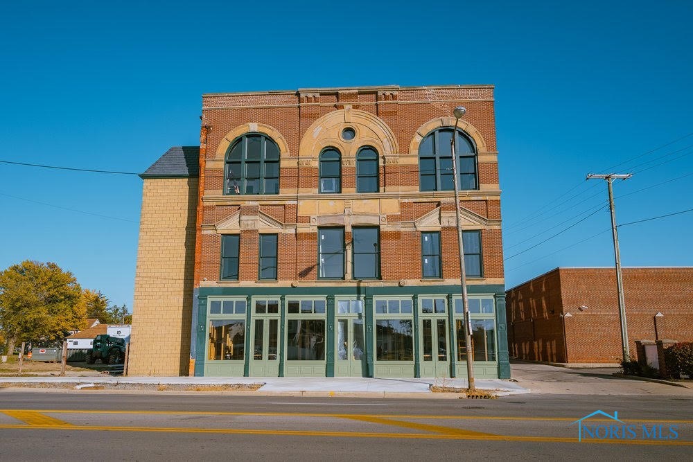 Findlay, Ohio 45840, United States, 2 Bedrooms Bedrooms, ,1 BathroomBathrooms,Residential,Active,19143