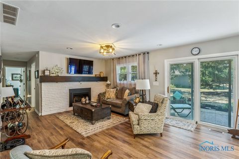 Tiny photo for 1018 Cherry Lane, Findlay, OH 45840 (MLS # 6135943)