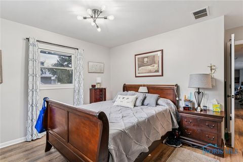 Tiny photo for 1018 Cherry Lane, Findlay, OH 45840 (MLS # 6135943)