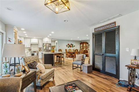 Tiny photo for 1018 Cherry Lane, Findlay, OH 45840 (MLS # 6135943)