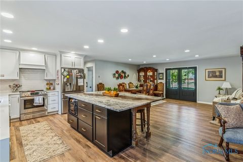Tiny photo for 1018 Cherry Lane, Findlay, OH 45840 (MLS # 6135943)