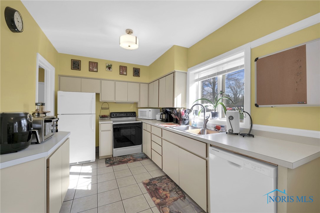 3315 Westchester Road, Toledo, Ohio image 8