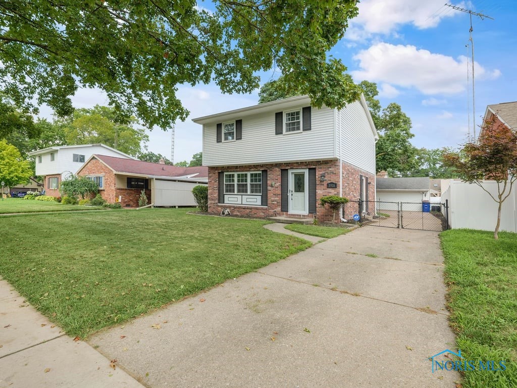 5916 Tetherwood Drive