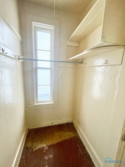 Tiny photo for 356 Sumner Street, Toledo, OH 43609 (MLS # 6136231)