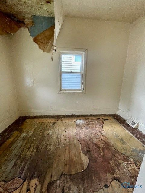Tiny photo for 356 Sumner Street, Toledo, OH 43609 (MLS # 6136231)