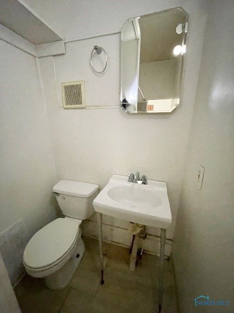 Tiny photo for 356 Sumner Street, Toledo, OH 43609 (MLS # 6136231)