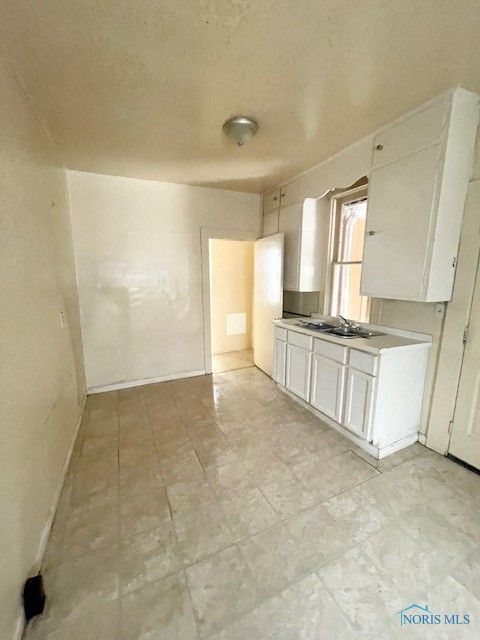 Tiny photo for 356 Sumner Street, Toledo, OH 43609 (MLS # 6136231)
