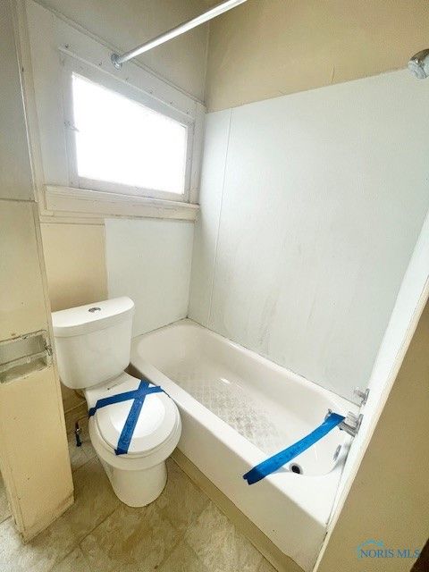Tiny photo for 356 Sumner Street, Toledo, OH 43609 (MLS # 6136231)