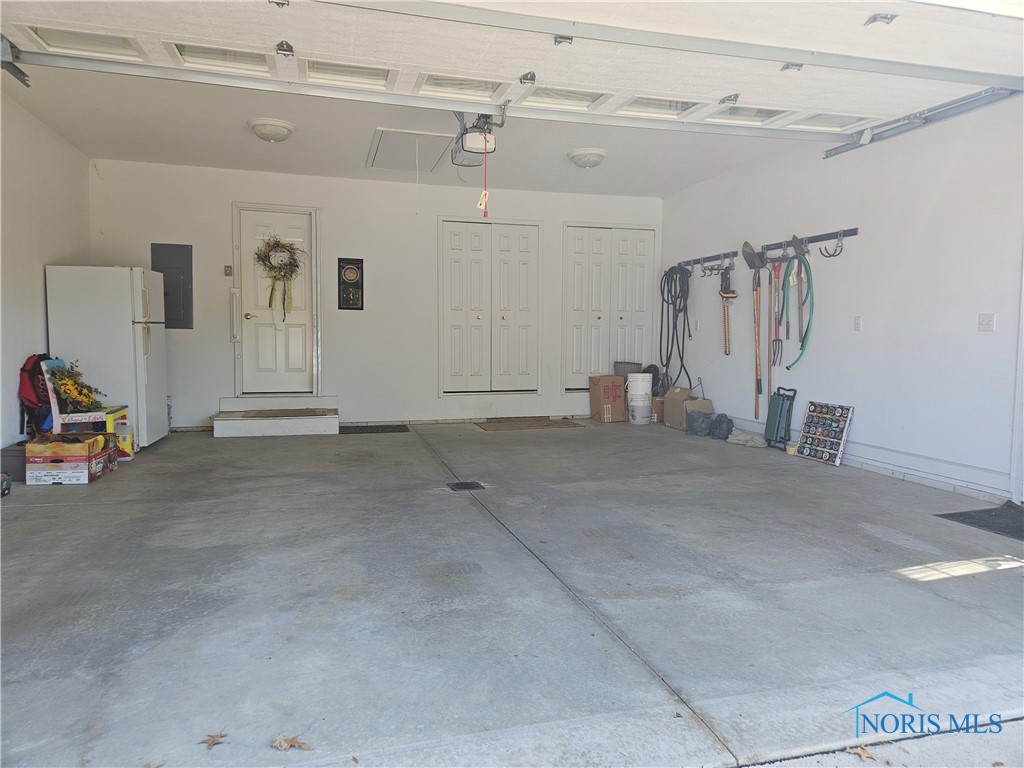 608 Chinook Drive, Defiance, Ohio image 48