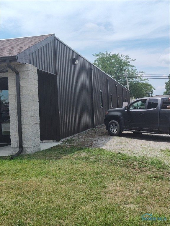 2716 N Main Street