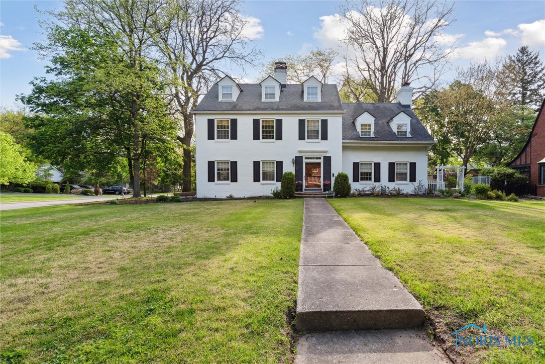 3766 Edgevale Road, Toledo, Ohio image 2