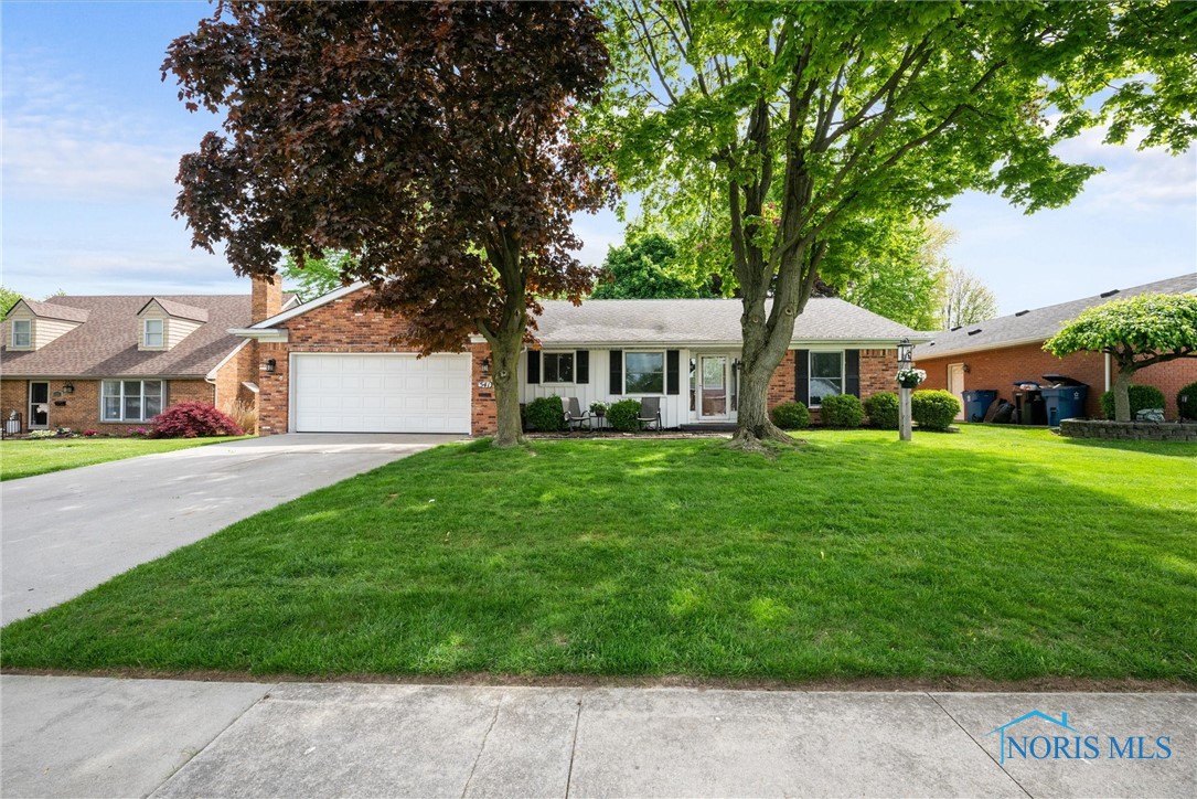 541 S Berlin Avenue, Oregon, Ohio image 3
