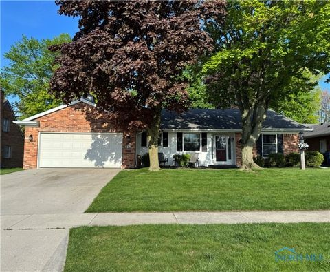541 S Berlin Avenue Oregon OH 43616