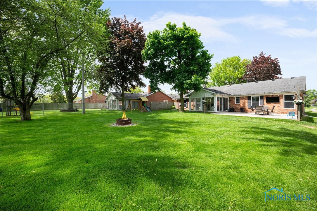 541 S Berlin Avenue, Oregon, Ohio image 35