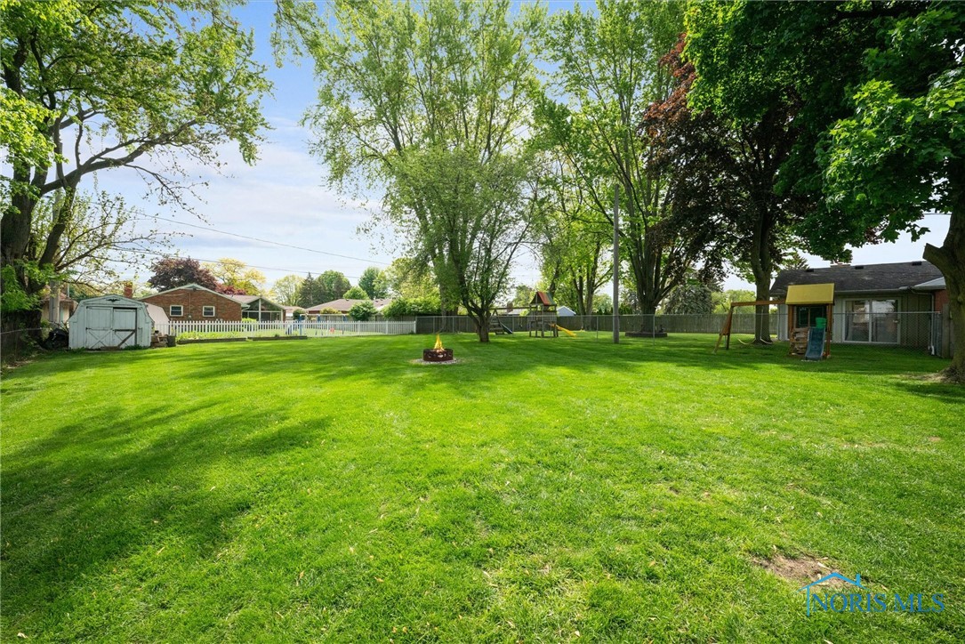 541 S Berlin Avenue, Oregon, Ohio image 42