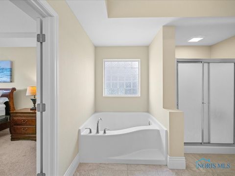 Tiny photo for 2837 Woods Edge Rd Rd, Perrysburg, OH 43551 (MLS # 6136338)