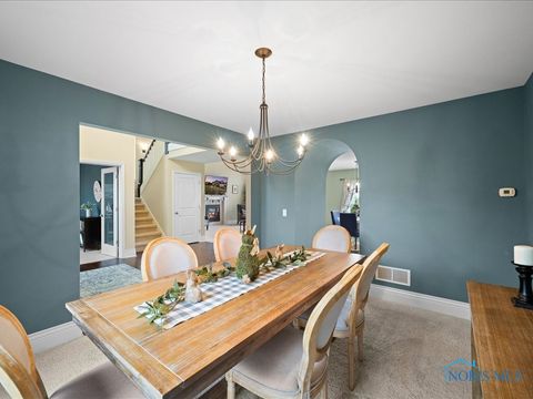 Tiny photo for 2837 Woods Edge Rd Rd, Perrysburg, OH 43551 (MLS # 6136338)