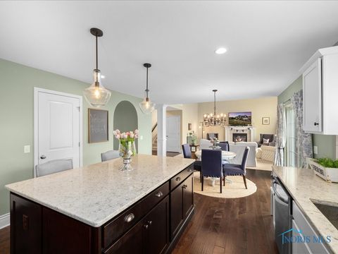 Tiny photo for 2837 Woods Edge Rd Rd, Perrysburg, OH 43551 (MLS # 6136338)