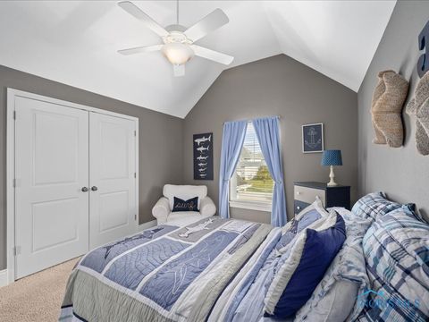 Tiny photo for 2837 Woods Edge Rd Rd, Perrysburg, OH 43551 (MLS # 6136338)