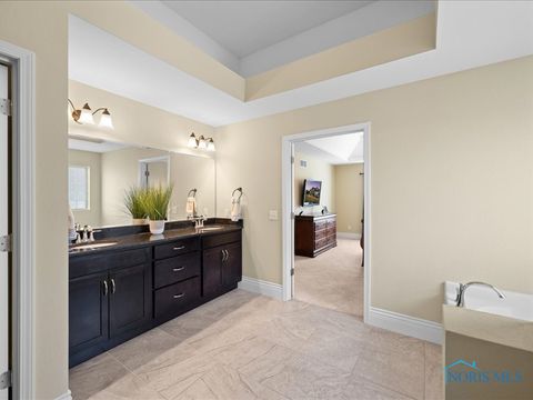 Tiny photo for 2837 Woods Edge Rd Rd, Perrysburg, OH 43551 (MLS # 6136338)