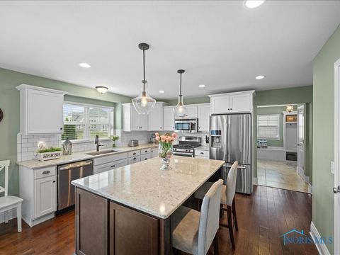 Tiny photo for 2837 Woods Edge Rd Rd, Perrysburg, OH 43551 (MLS # 6136338)