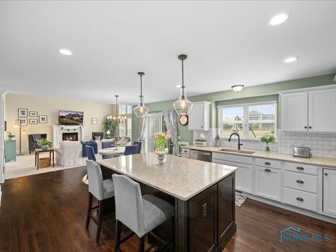 Tiny photo for 2837 Woods Edge Rd Rd, Perrysburg, OH 43551 (MLS # 6136338)