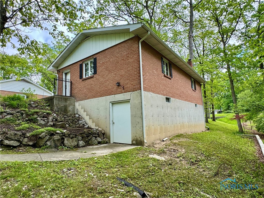 228 Riverdale Drive, Defiance, Ohio image 3