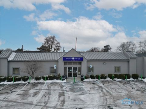 Photo of 26452655 W Central Avenue, Toledo, OH 43606 (MLS # 6126169)