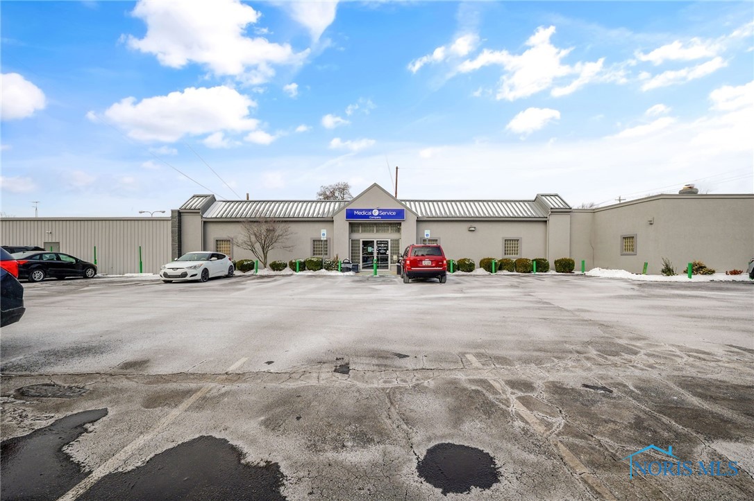 2645 & 2655 W Central Avenue