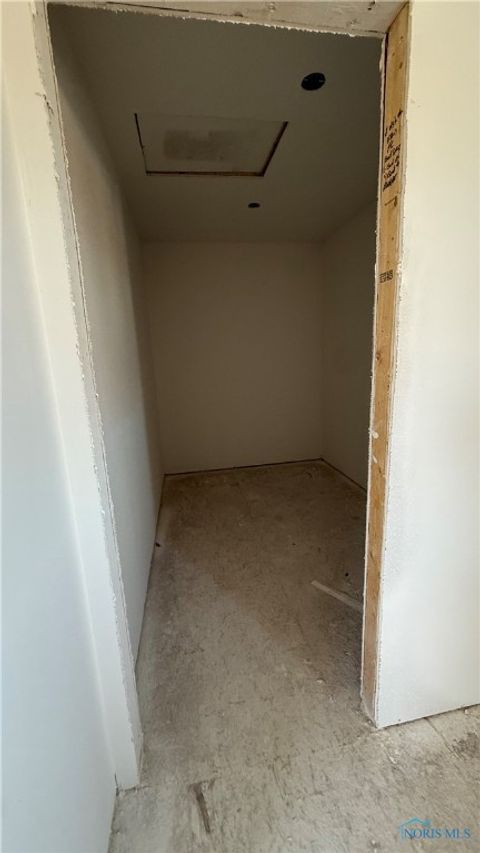 Tiny photo for 727 W Ironwood Drive, Rossford, OH 43460 (MLS # 6136447)
