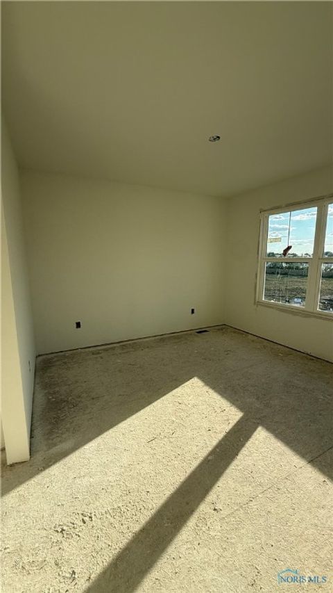 Tiny photo for 727 W Ironwood Drive, Rossford, OH 43460 (MLS # 6136447)