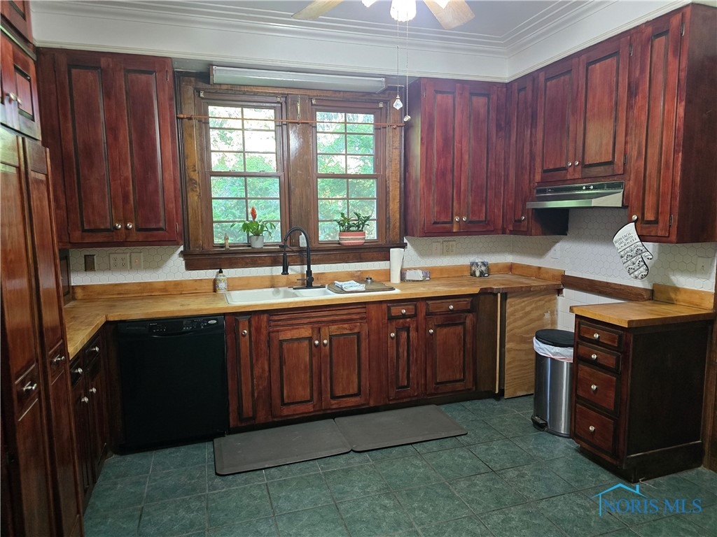 336 Holgate  Ave Ave, Defiance, Ohio image 8