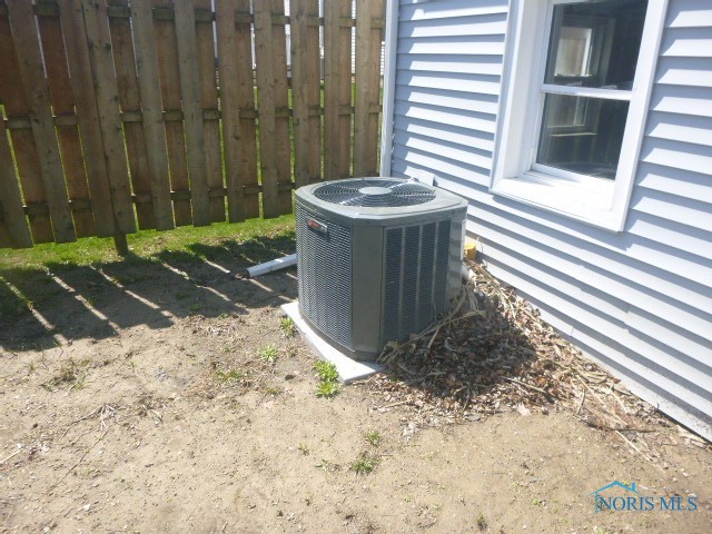 955 S Wynn Road, Oregon, Ohio image 3