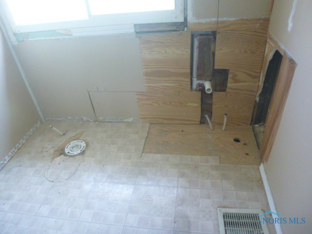 955 S Wynn Road, Oregon, Ohio image 14