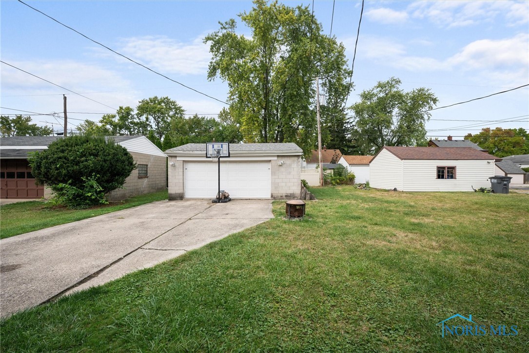 624 Waybridge Road, Toledo, Ohio image 35