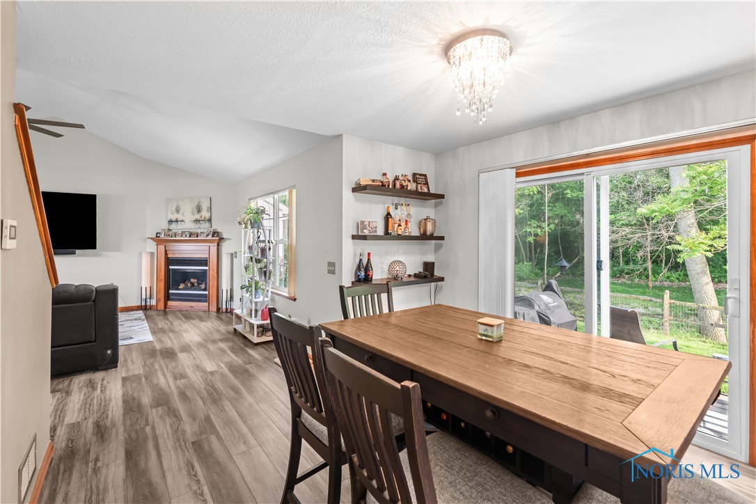6933 Running Brook Way, Holland, Ohio image 11