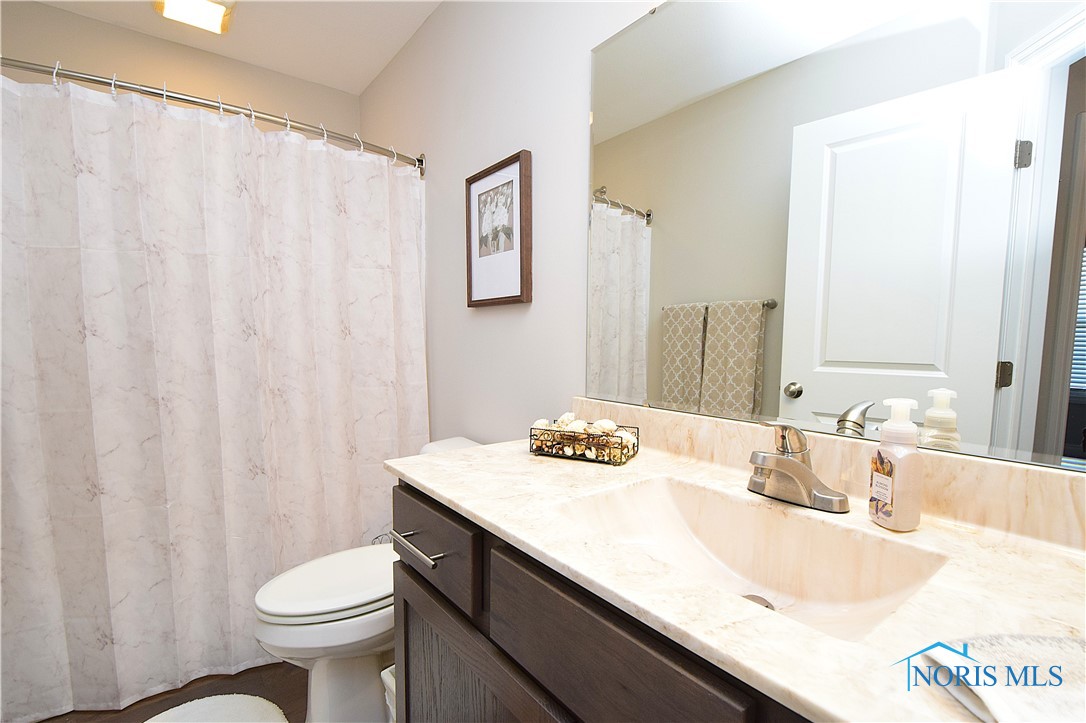 5526 Willow Circle, Sylvania, Ohio image 10